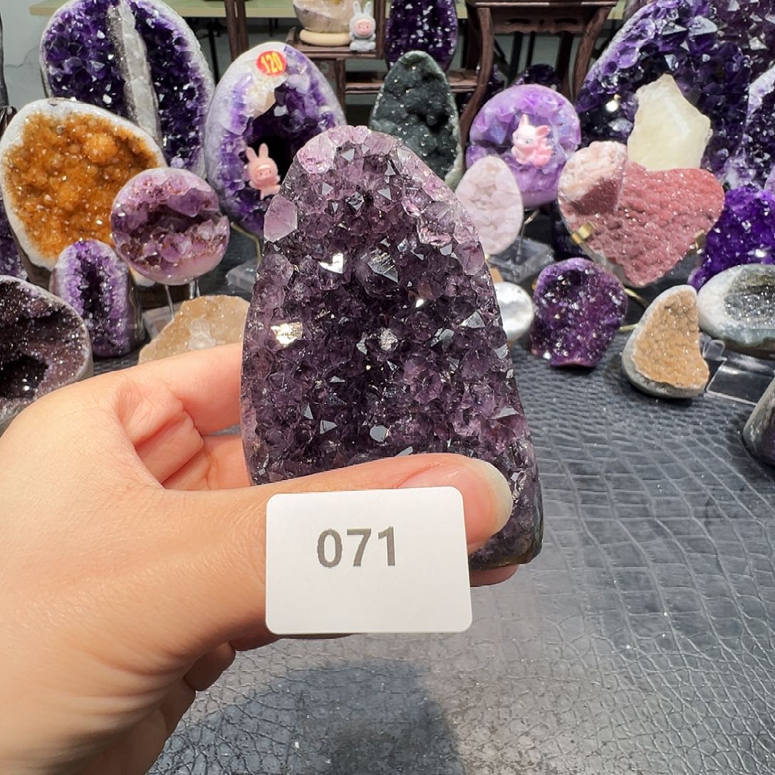 珠宝半成品紫晶未镶嵌