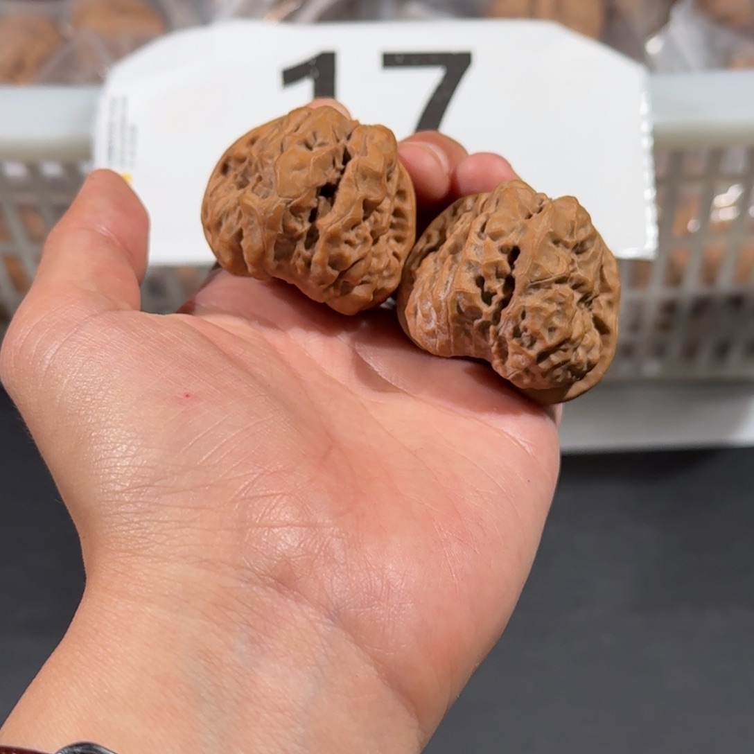 文玩核桃把件17号39mm左右蛤蟆头