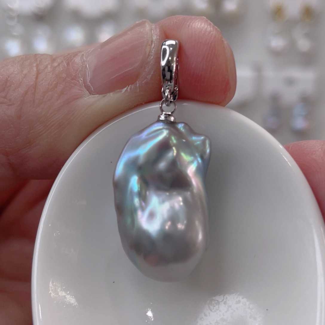 颈饰未镶嵌淡水珍珠