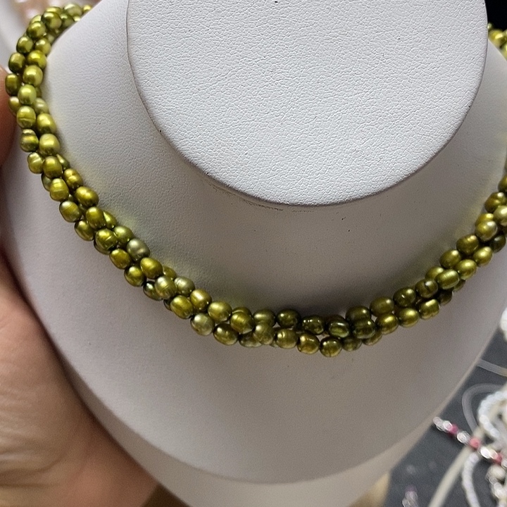 淡水珍珠颈饰未镶嵌