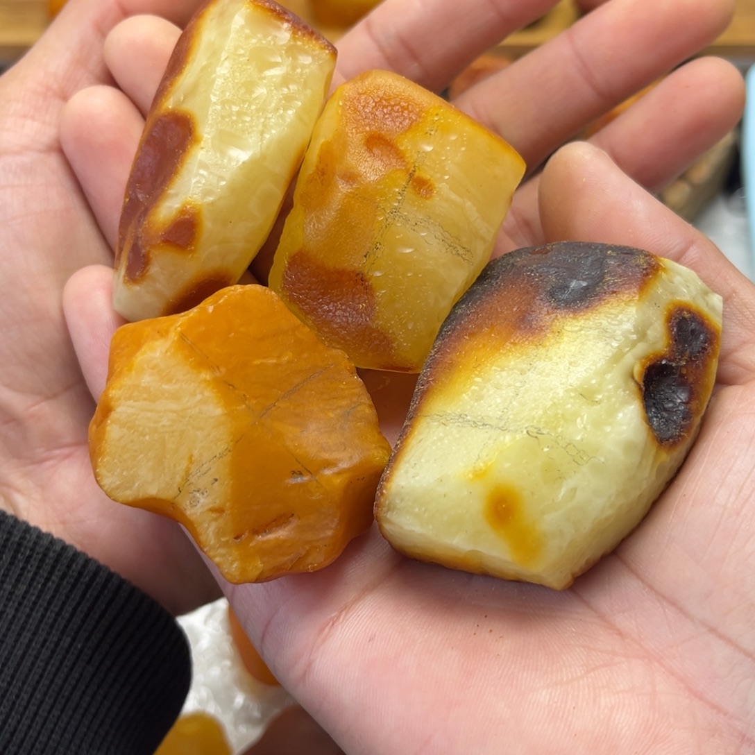 好***哥定制琥珀未镶嵌蜜蜡定制老型手串