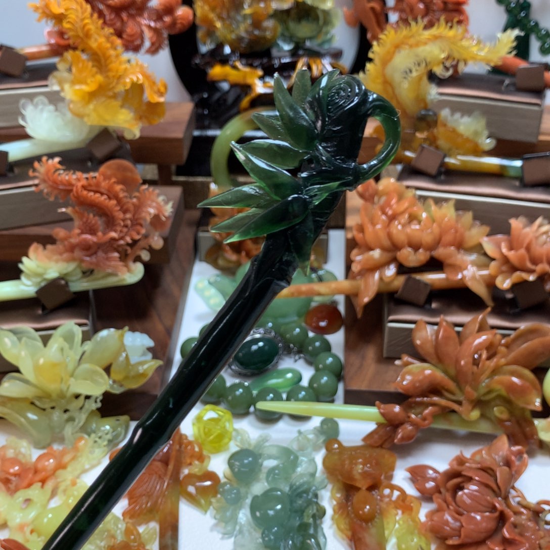 蛇纹石玉发饰未镶嵌