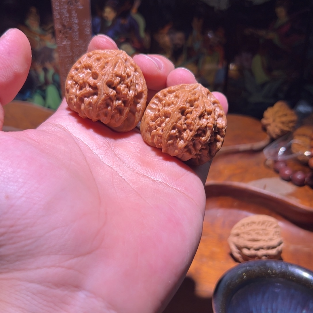 用***3文玩核桃吊坠39➕纯手工纳米打底白狮子