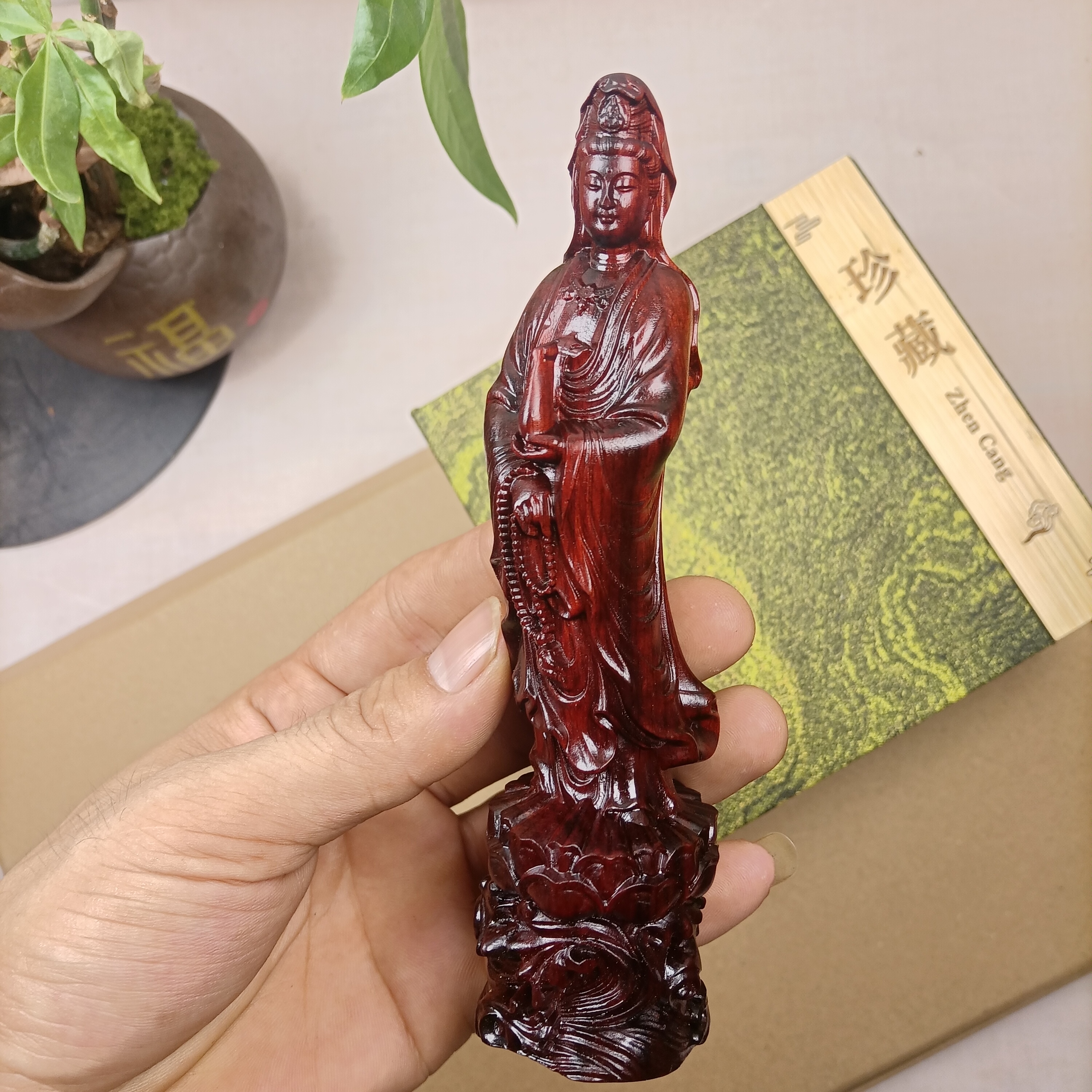 血谭guan音精美摆件SS