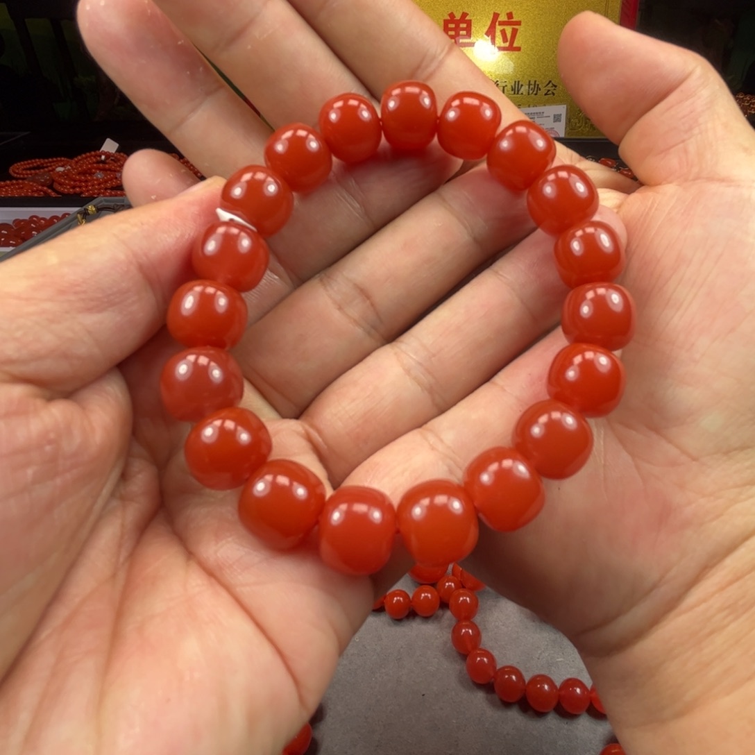 ****驴南红玛瑙未镶嵌手链