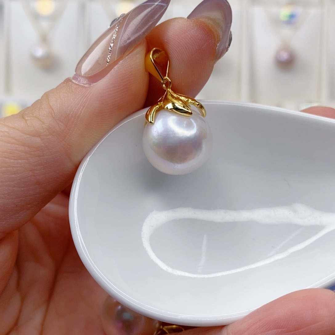 淡水珍珠吊坠(赠链)银S925镶嵌