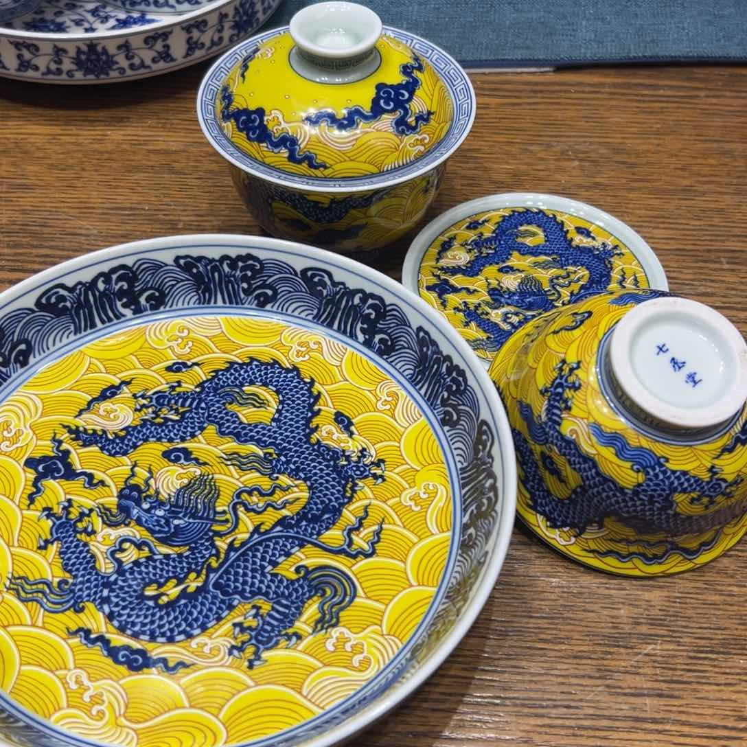 景德镇瓷器精品陈列展品