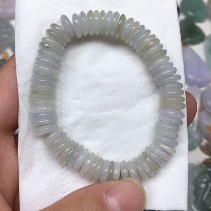 翡翠未镶嵌颈饰04号