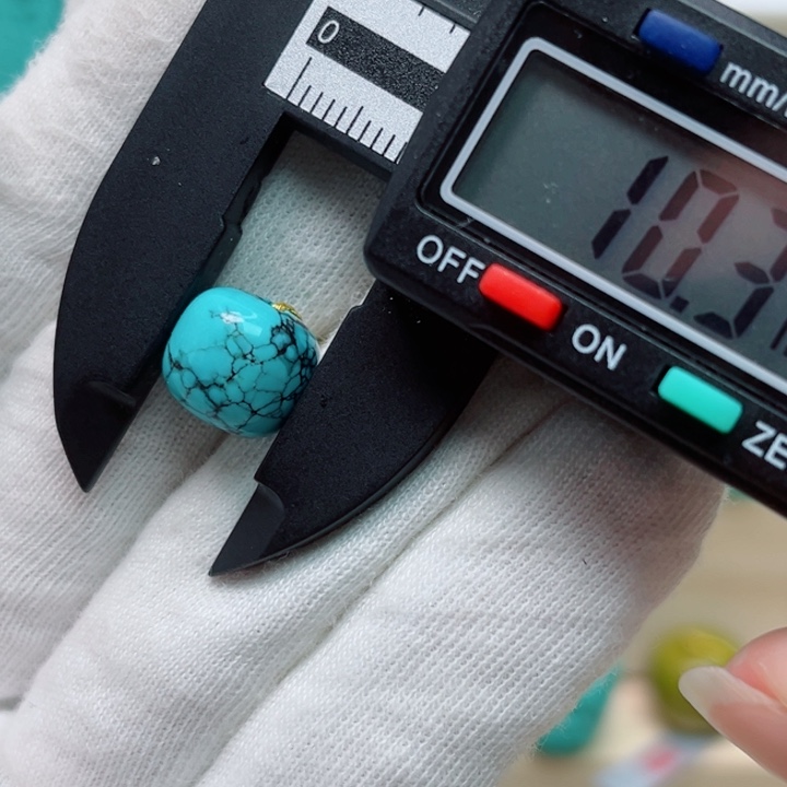 绿松石珠宝未镶嵌