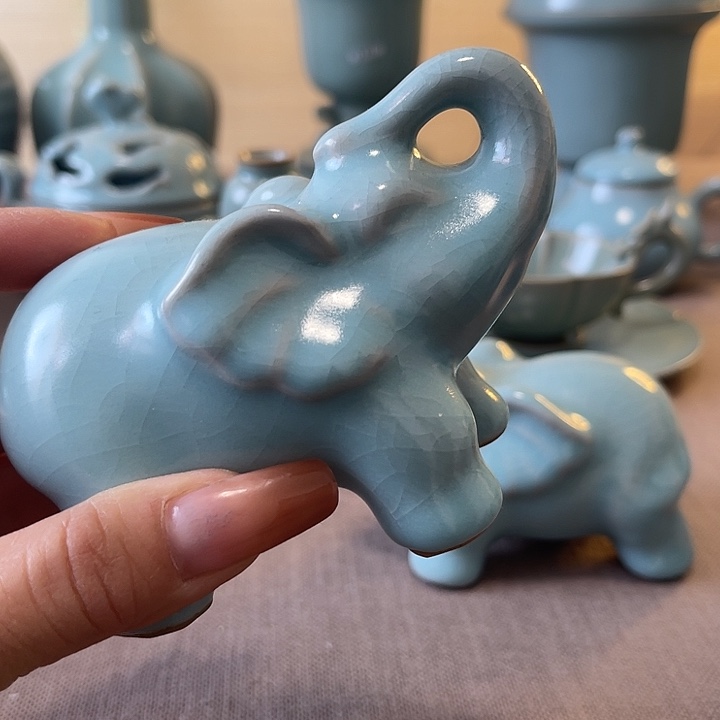 瓷片大像茶宠摆件