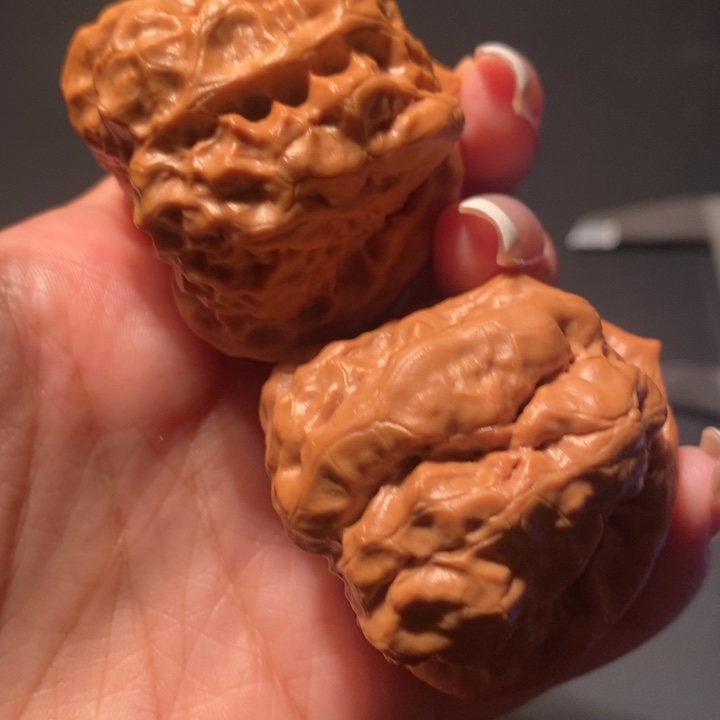 吊坠文玩核桃昊**?