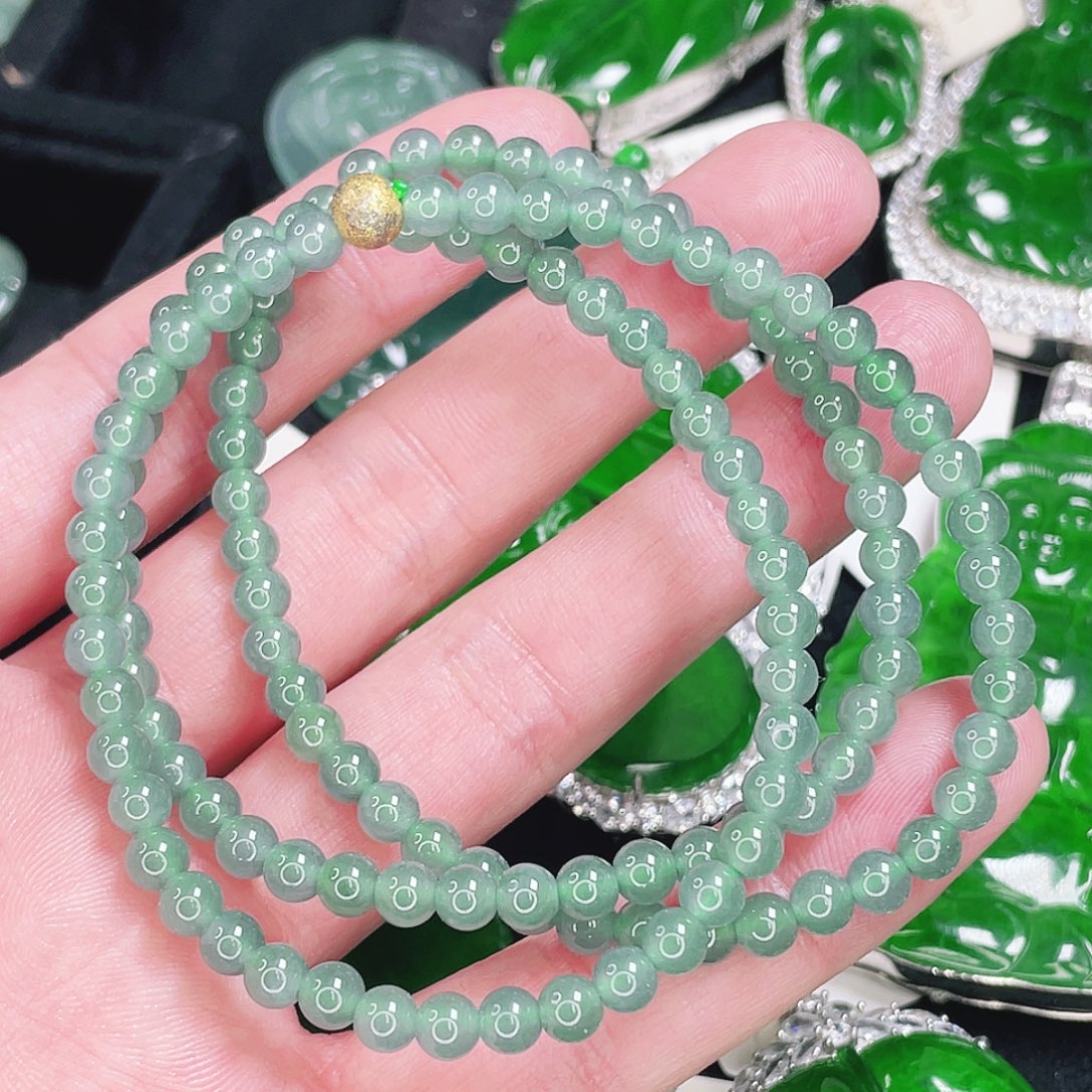 翡翠未镶嵌颈饰7，