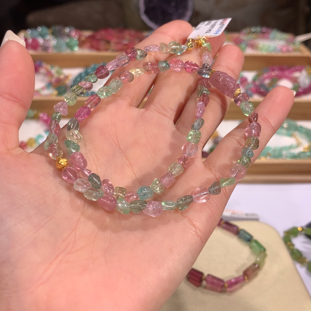 碧玺多样性发货一件未镶嵌