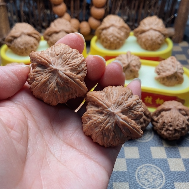 文玩核桃把件40磨盘