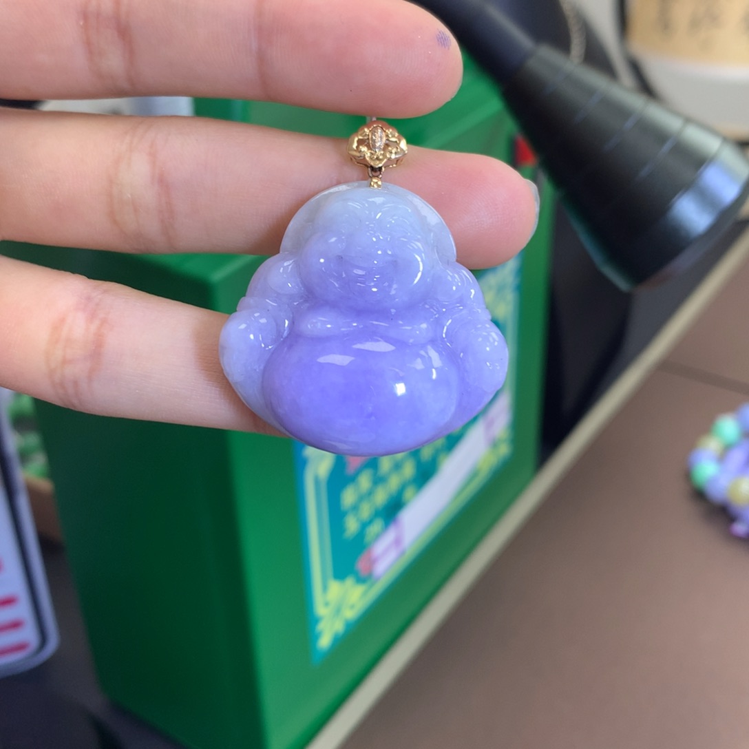 翡翠颈饰18K金镶嵌翡翠