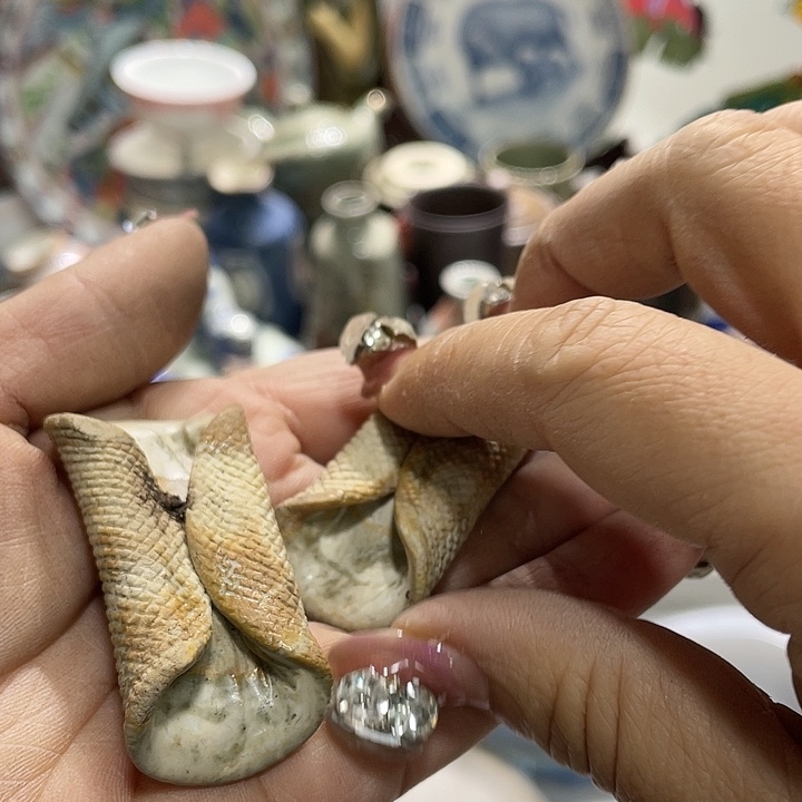 瓷片盖子不给19.9发带瑕疵牌都是坏的10