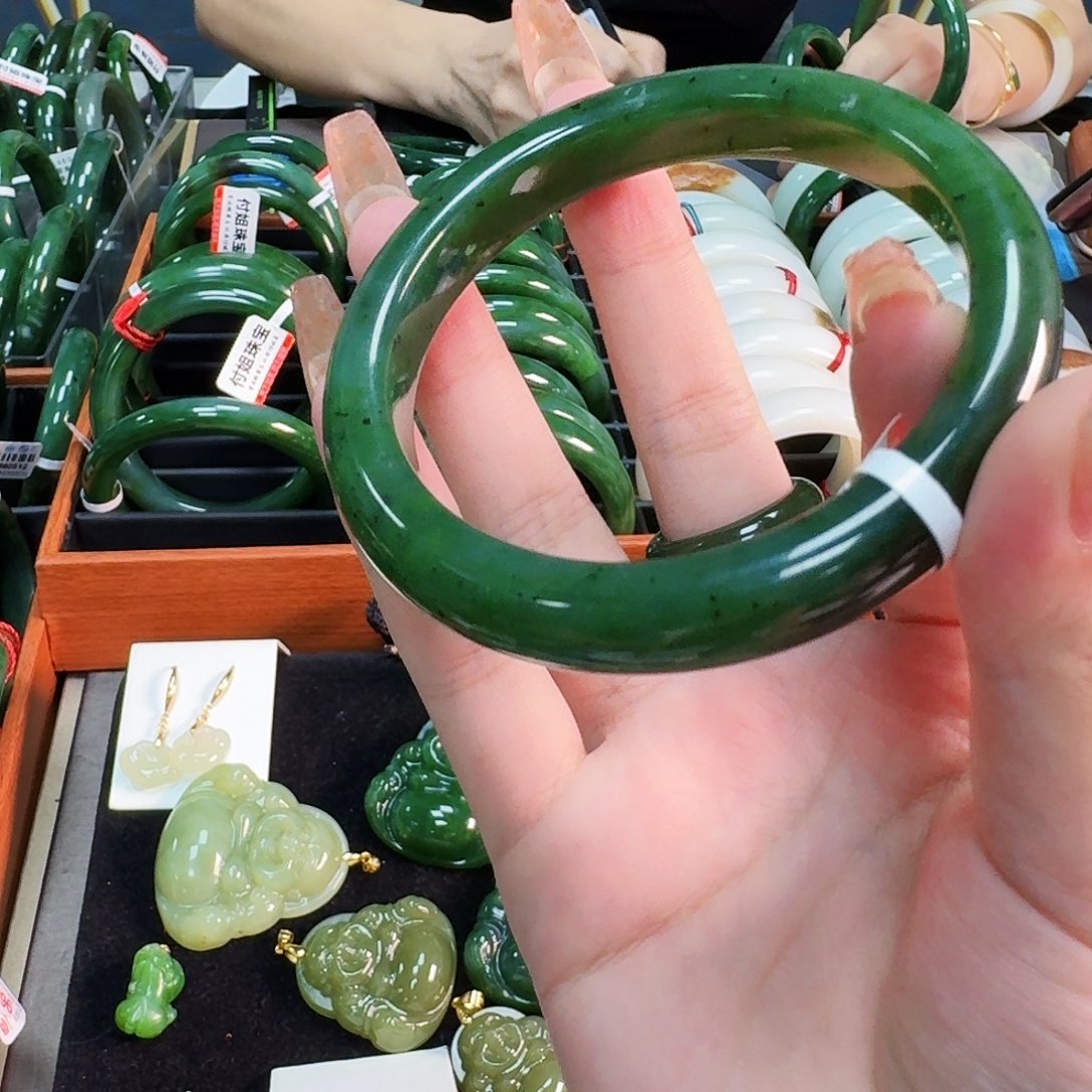 和田玉手镯未镶嵌小**儿手镯62