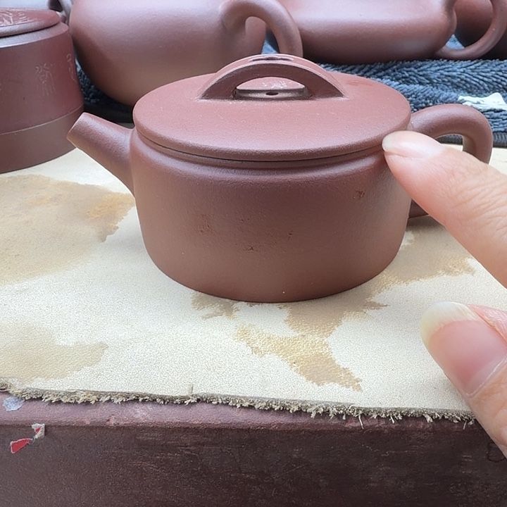 汉瓦壶110cc老紫泥的