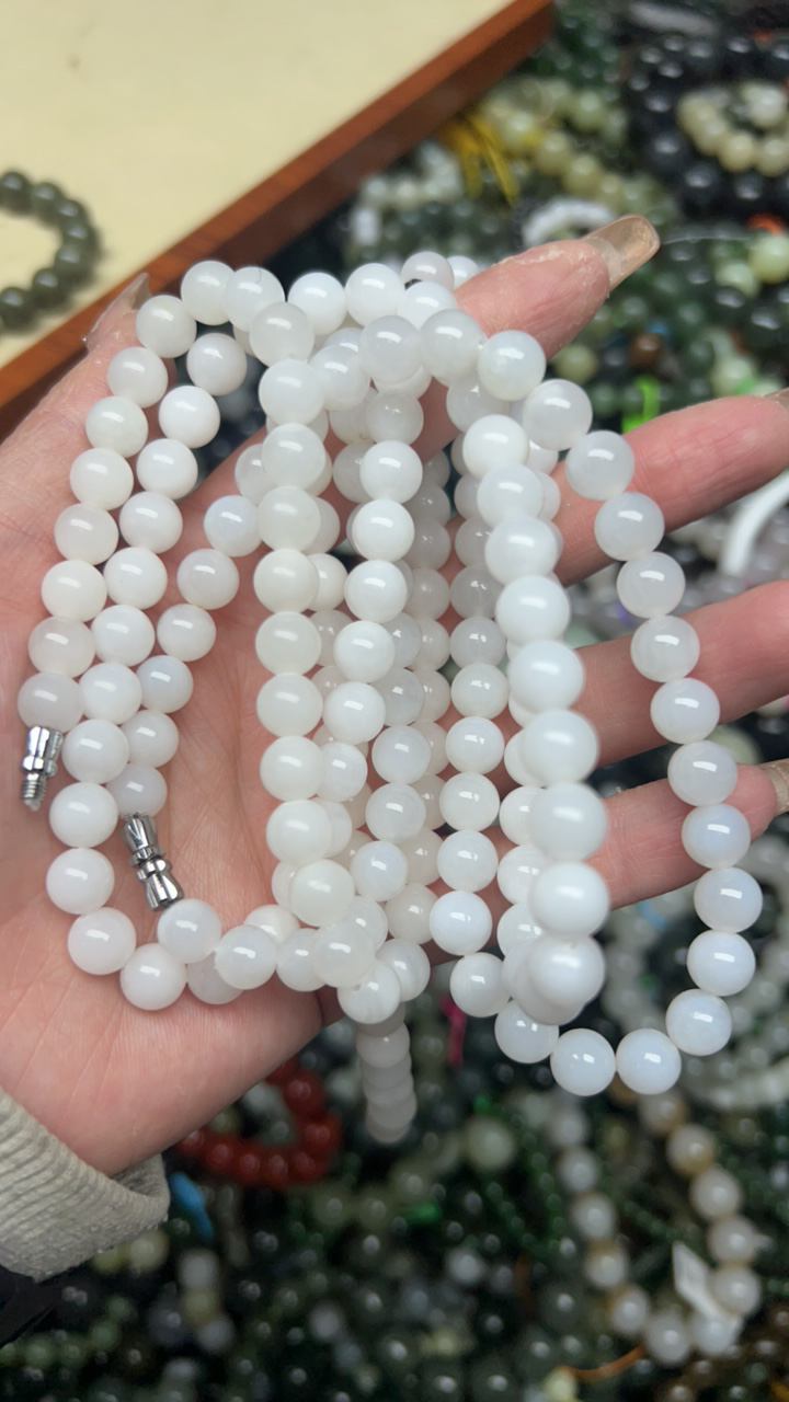 和田玉未镶嵌时尚