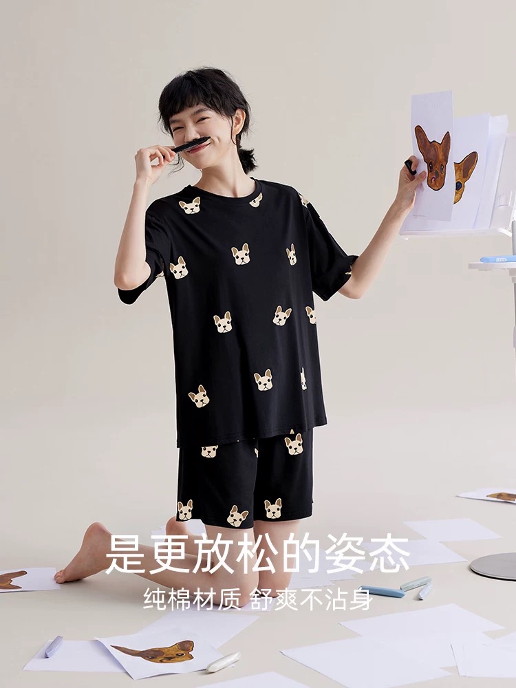胸垫版睡衣夏季女款纯棉可爱圆领短袖休闲家居服套装（法斗小狗）