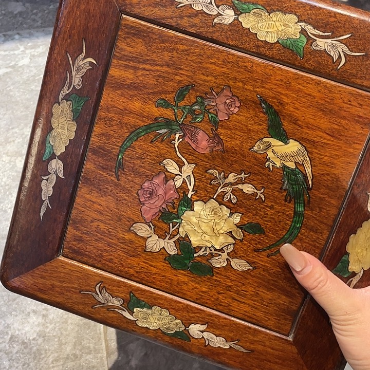 贡木一个登登登登登登