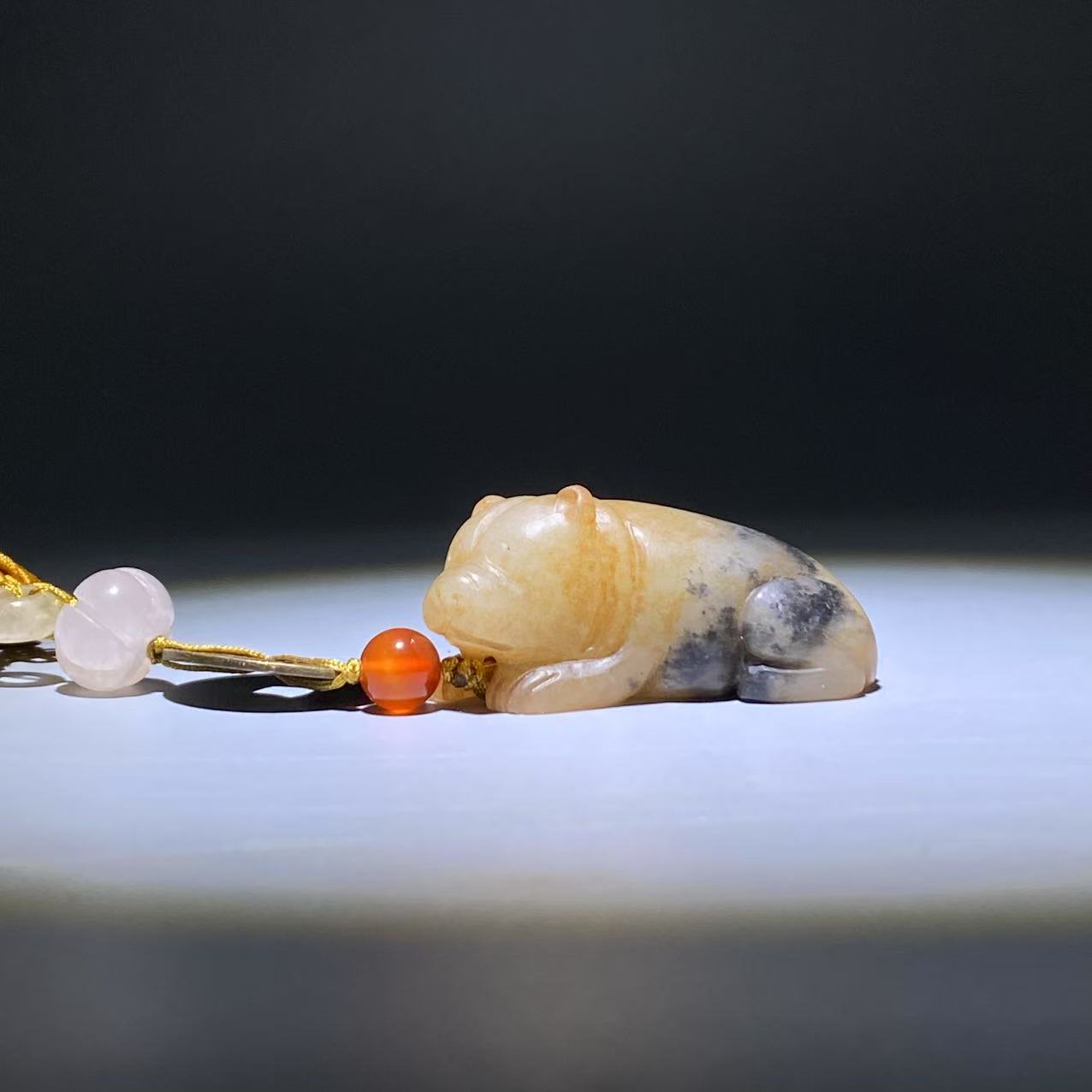 明-古玉雄霸天下把件2503250026