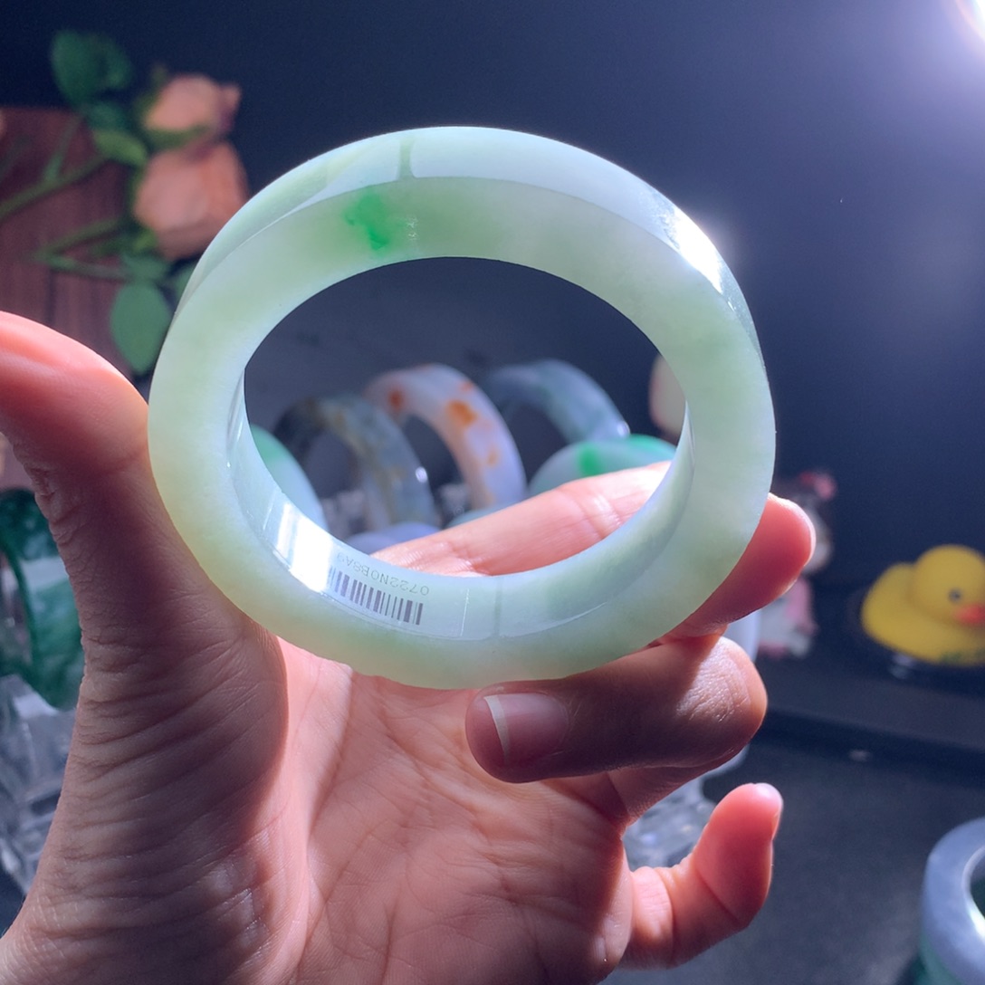 定制翡翠手镯未镶嵌