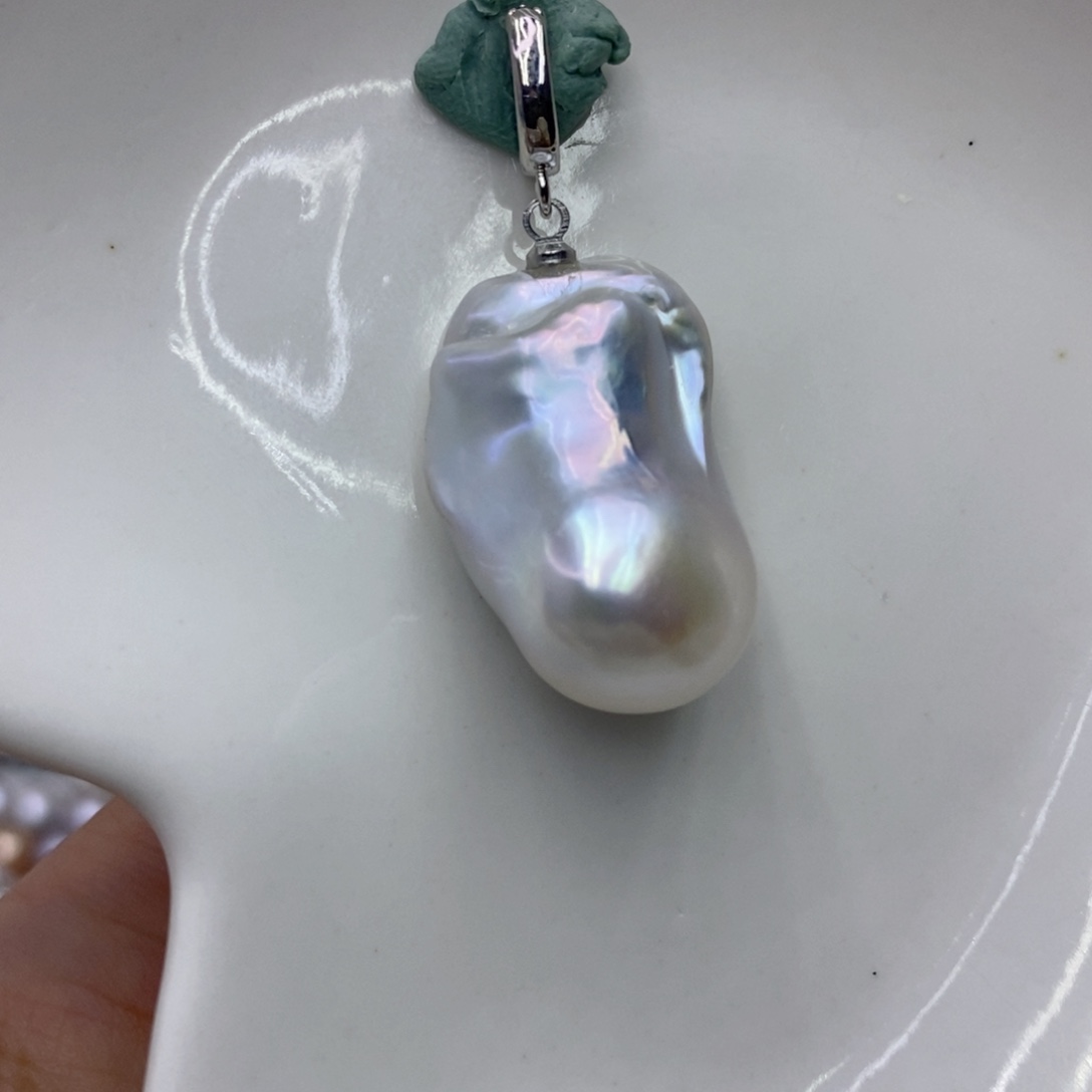 颈饰未镶嵌淡水珍珠