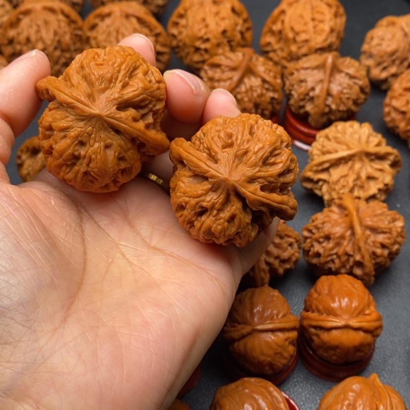 【闪购商品】文玩核桃把件42将军