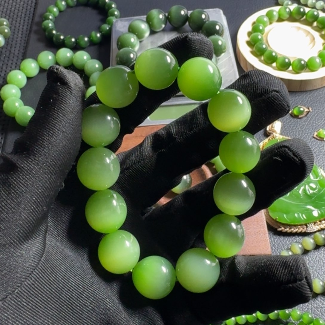 和田玉（碧玉）手串未镶嵌石***"