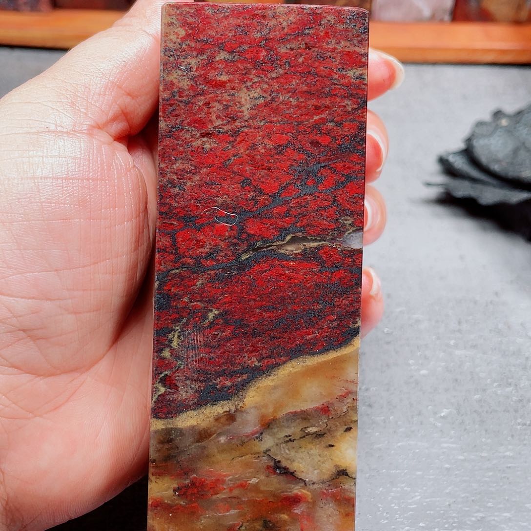 【闪购商品】玉桂林鸡血玉印章镇尺27