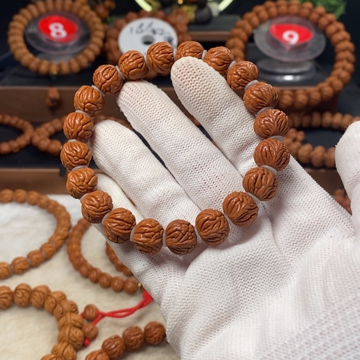 桃核吊坠新*秦岭龙纹