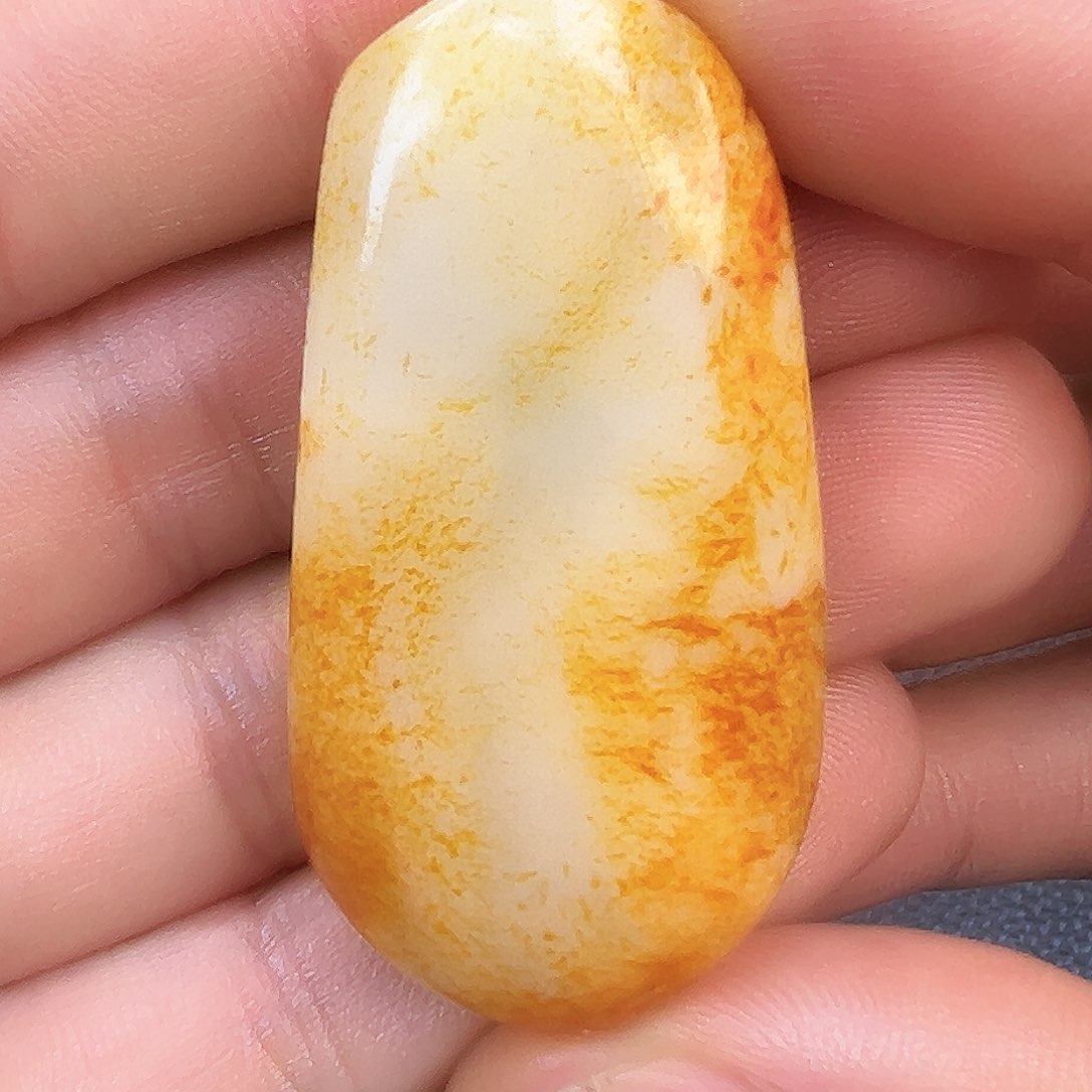 和田玉未镶嵌珠宝奇石