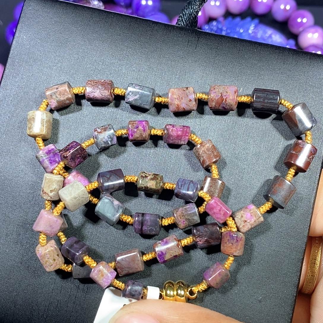 苏纪石（舒俱来）未镶嵌南非舒俱来泥地方糖项链