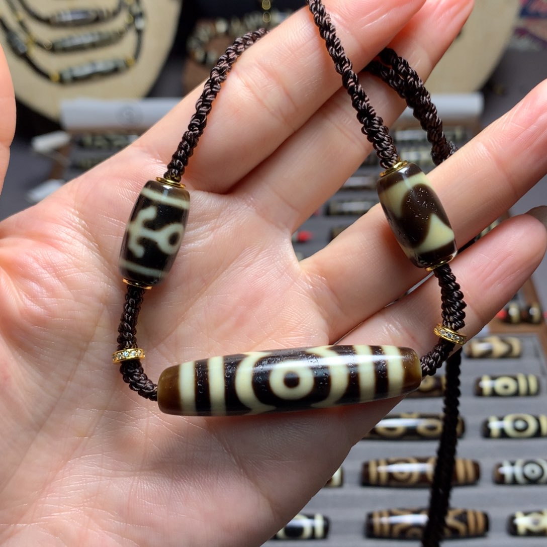 玛瑙/玉髓吊坠(赠链)未镶嵌