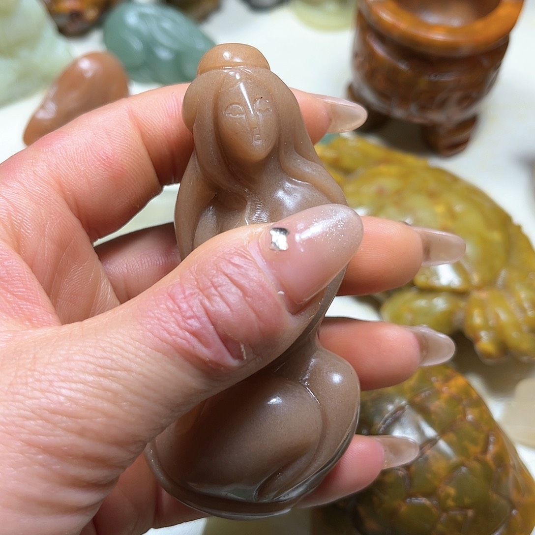 白玉菩提吊坠白玉菩提吊坠