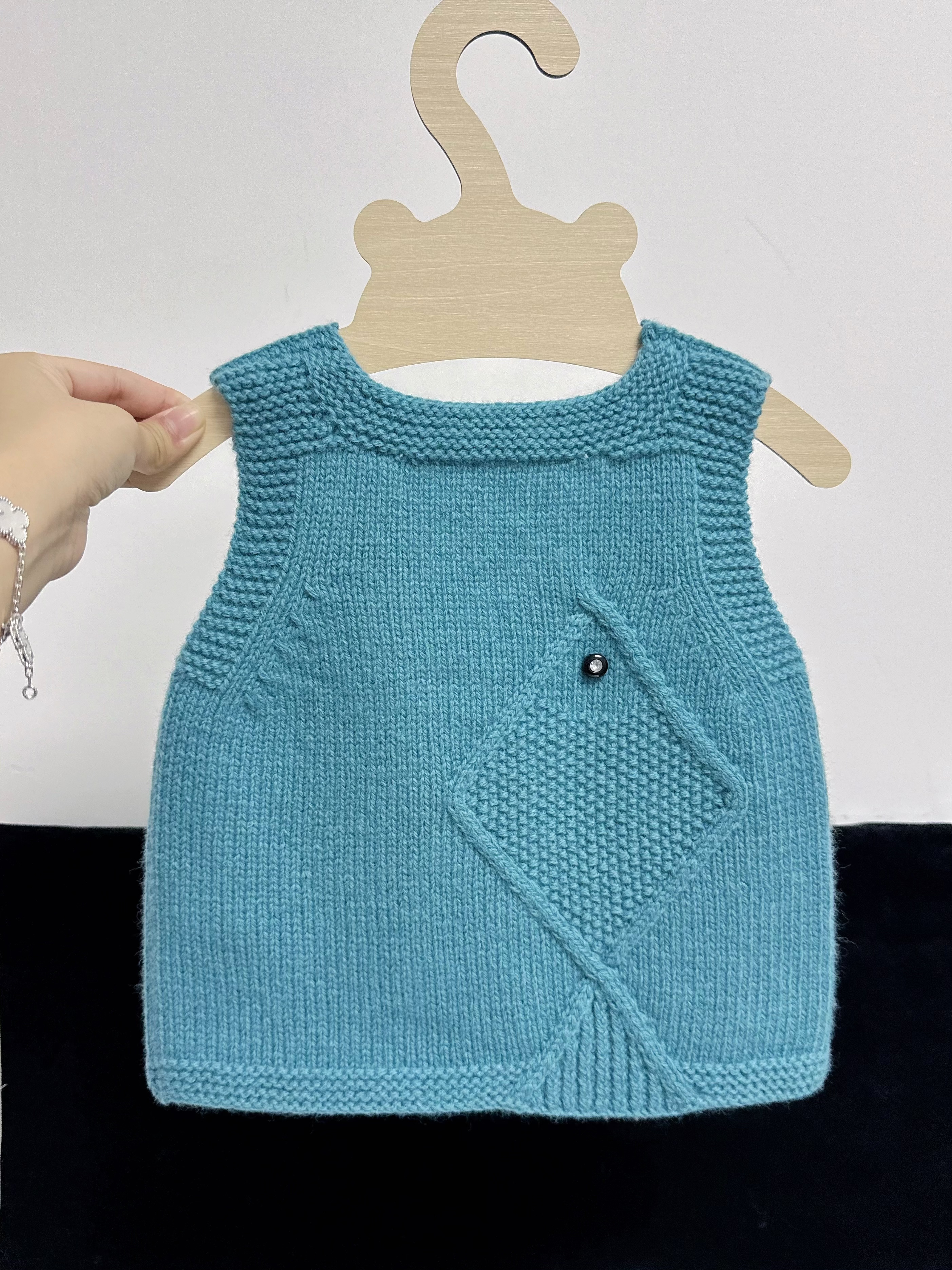 【斗鱼背心】澳洲羊毛 100%进口精仿美丽诺羊毛 手编织细羊毛线小鱼