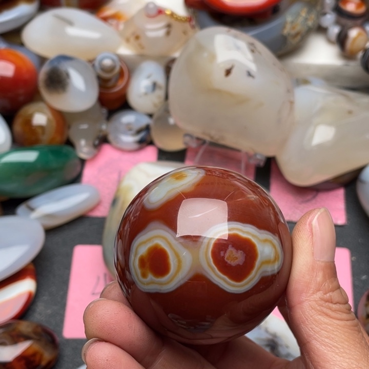 ****雨玛瑙/玉髓未镶嵌马达加斯加海洋玉髓玛瑙