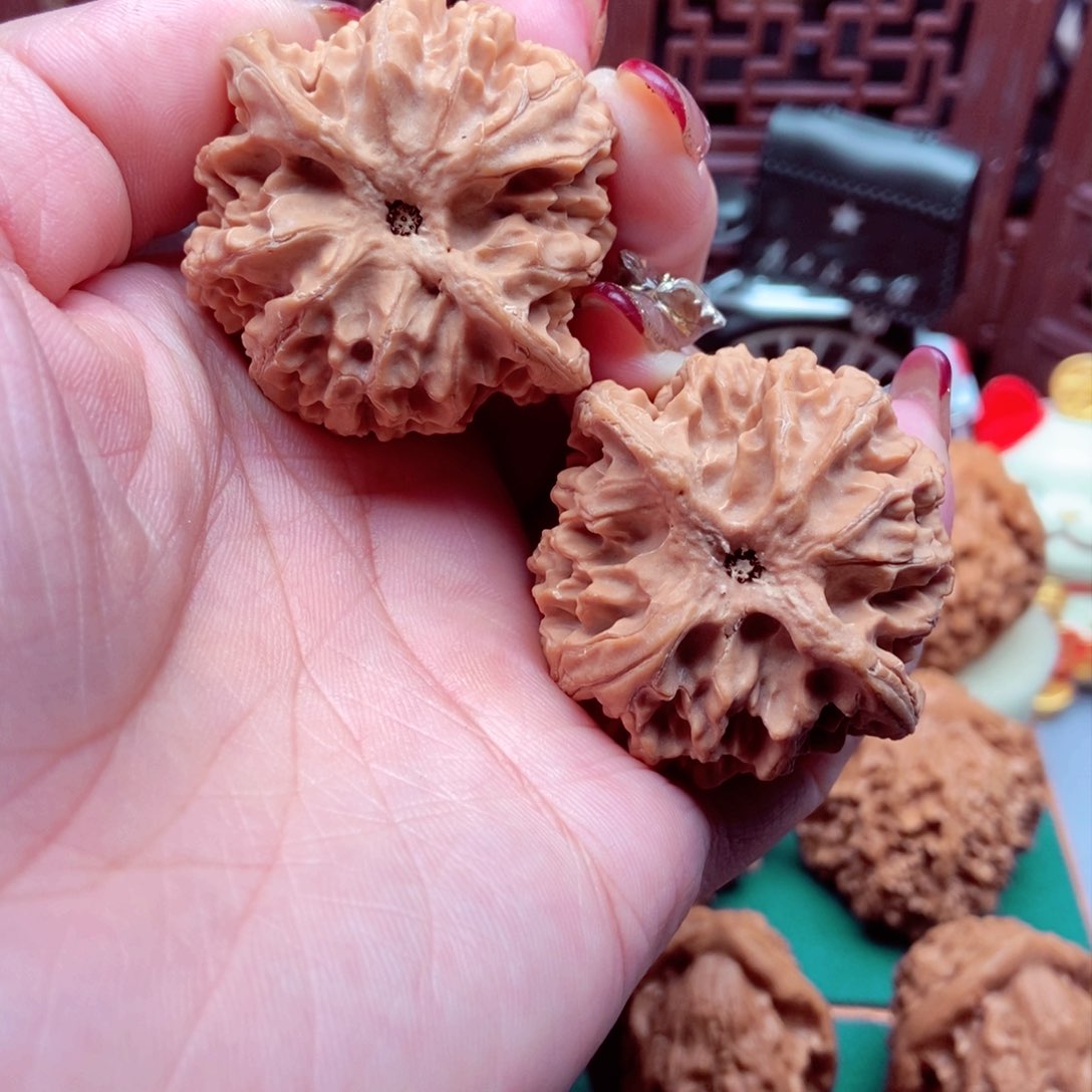 文玩核桃吊坠苹果全43