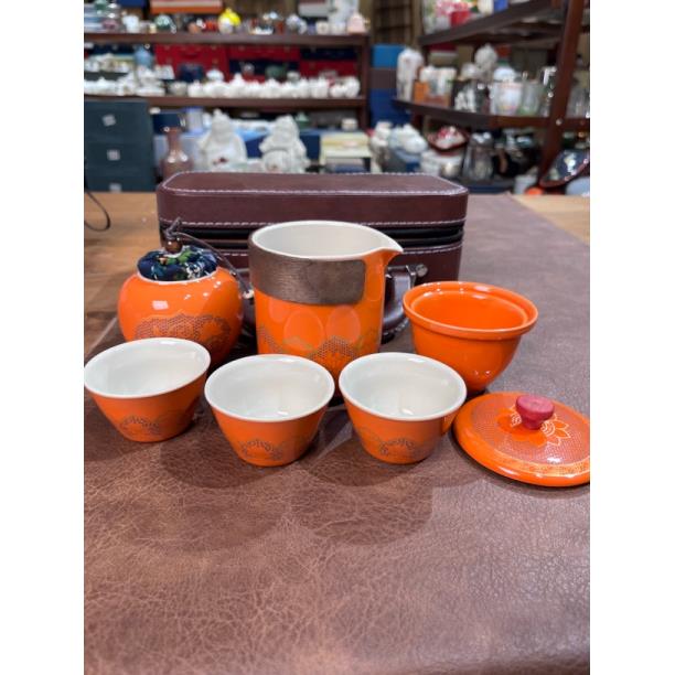 005爱马仕橙一壶三杯带茶叶罐旅行茶具