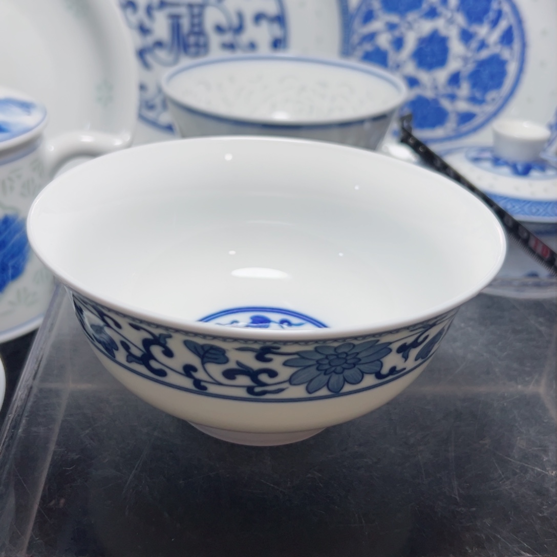 碗青花5.5寸老缠枝莲花饭碗