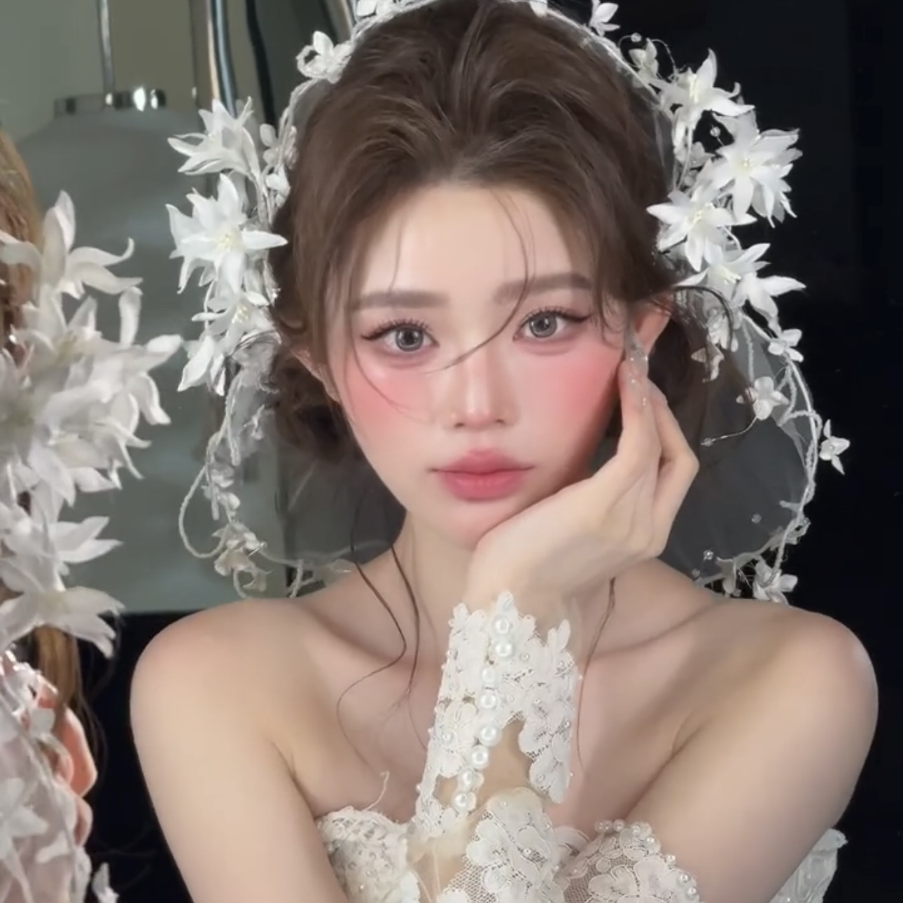 T7081复古法式白色花朵头饰甜美森系新娘结婚影楼写真