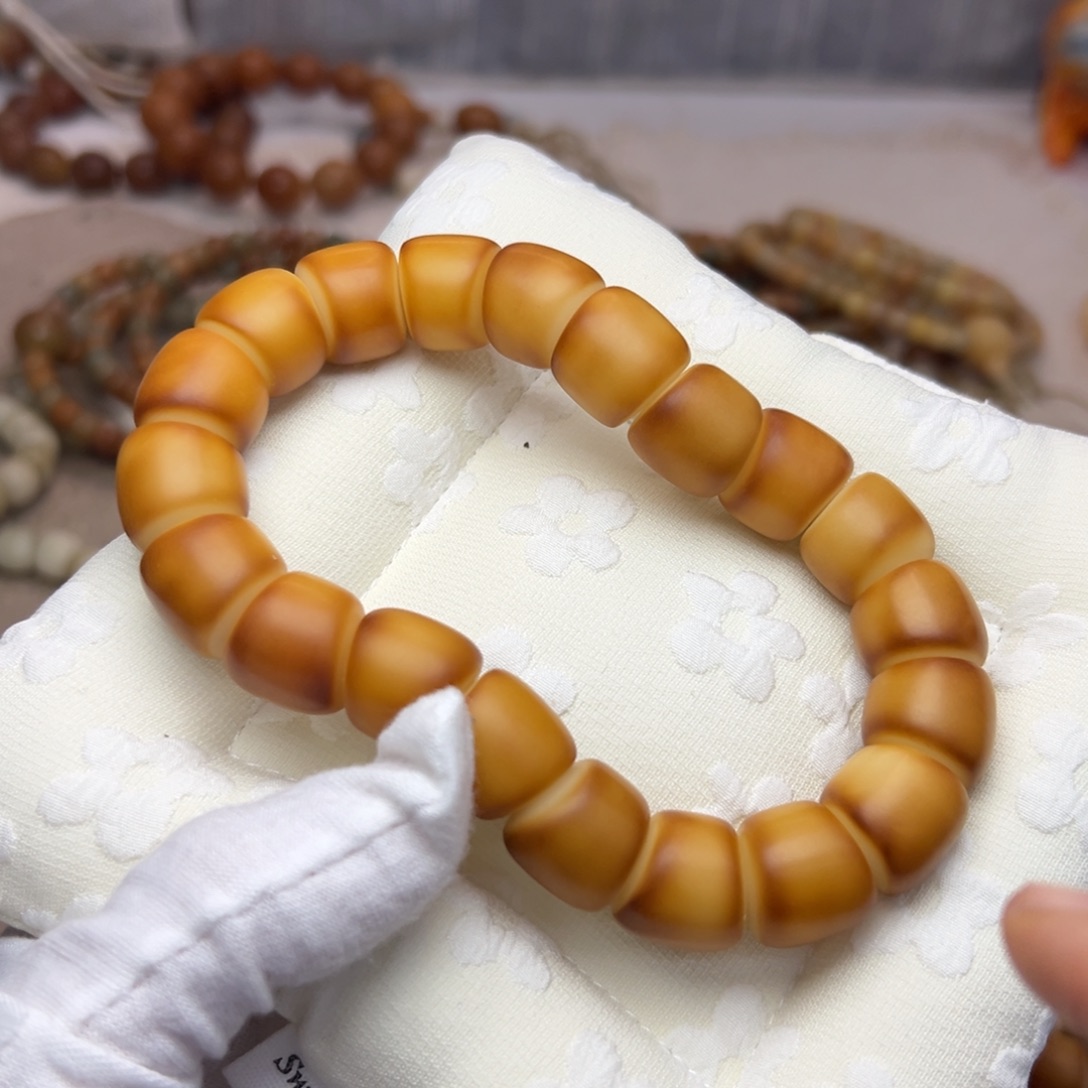 吊坠菩提根/象牙果16微瑕全品干磨823