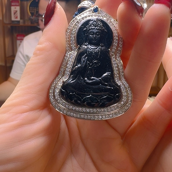 翡翠颈饰未镶嵌45677888