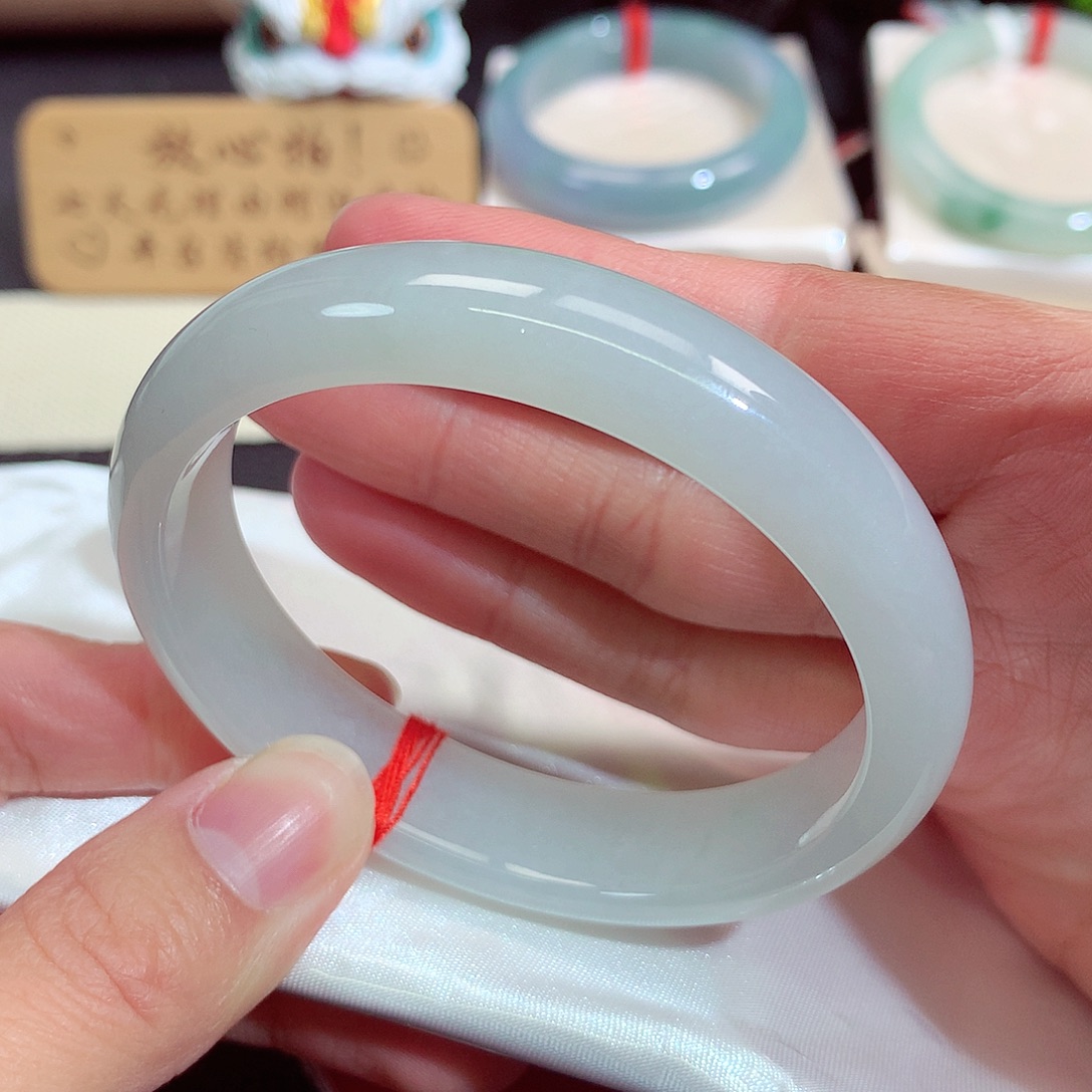 翡翠未镶嵌手镯1288