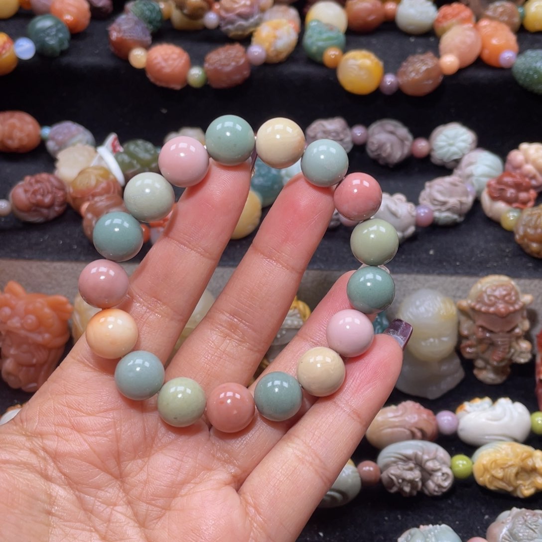 石英质玉手链未镶嵌