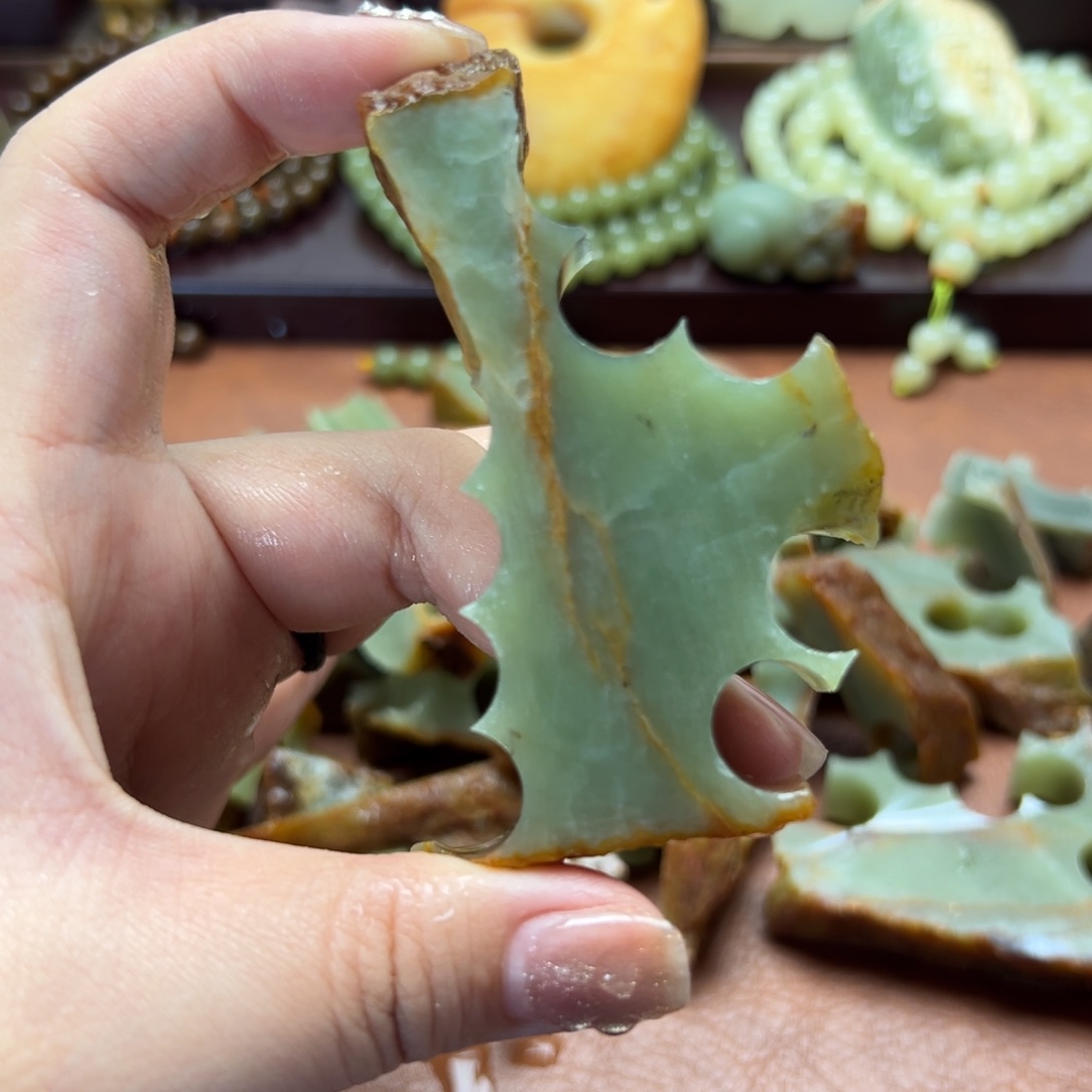 和田玉未镶嵌珠宝奇石