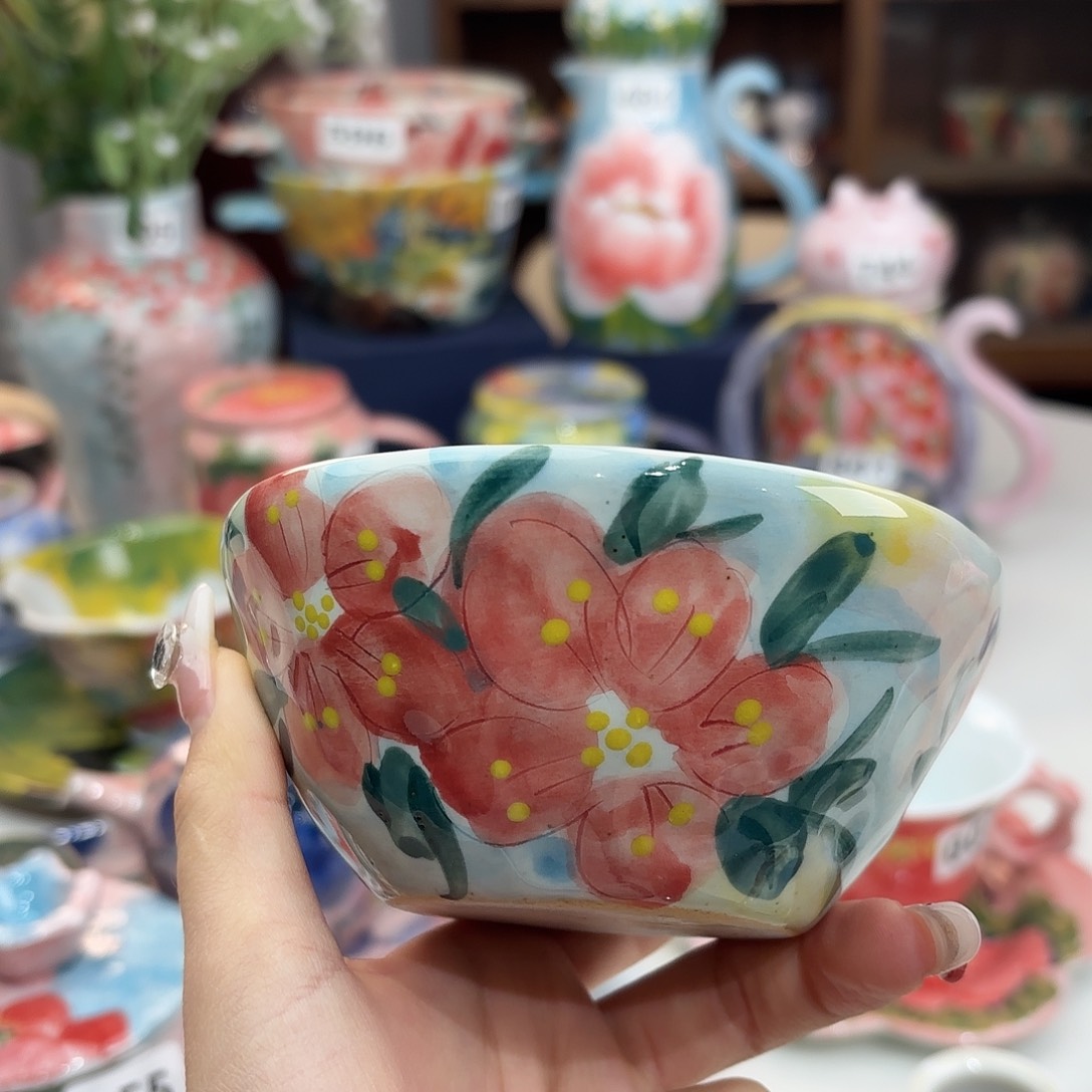 瓷片bbbhhhhhhghhbnm