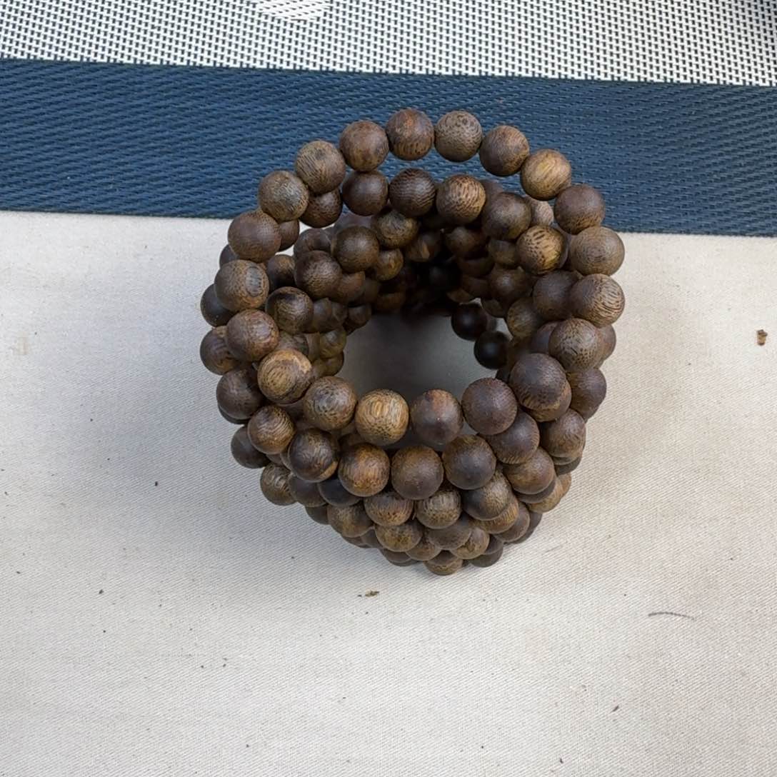 沉香手串绿奇楠沉香单圈约1.1多样性发一条