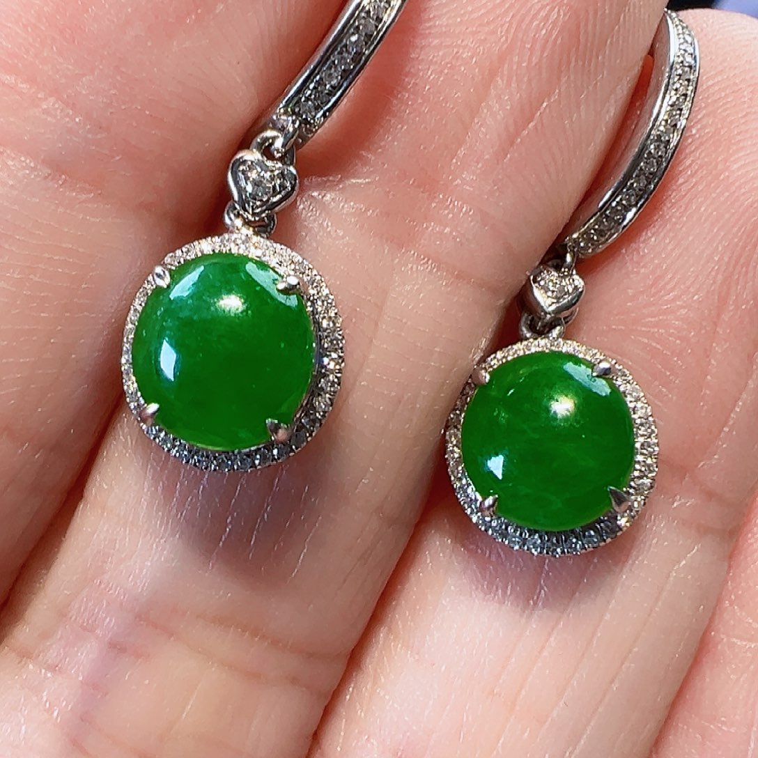 翡翠耳饰18K金镶嵌签收后24小时鉴赏期